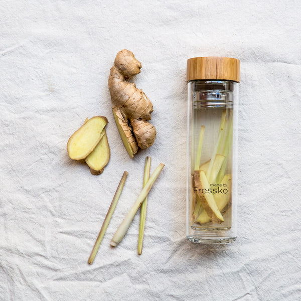 Lemongrass and ginger infusion in a Fressko Glass Flask